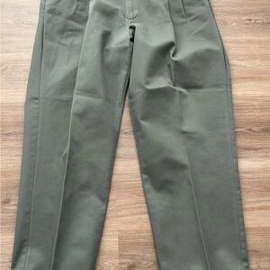 Lot of 3 pair of men’s pants Tommy Hilfiger George and Farah’ Khakis